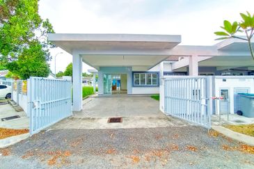 Taman Albury 1 @ Mahkota Hills