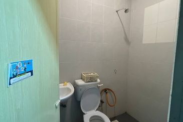 TAMAN TERATAI NILAI 7