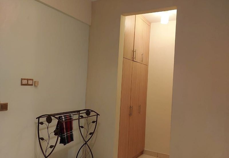 BANDAR ENSTEK (JENTAYU)