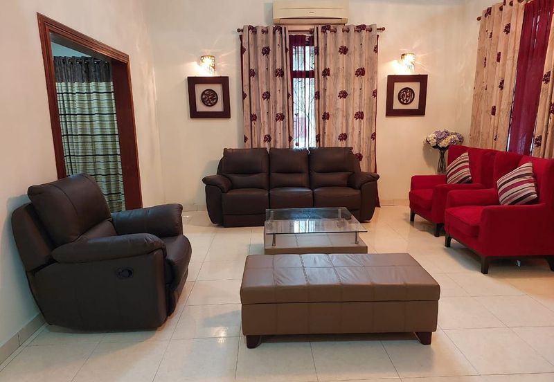 BANDAR ENSTEK (JENTAYU)