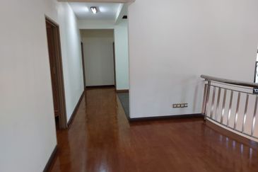 BANDAR ENSTEK (JENTAYU)