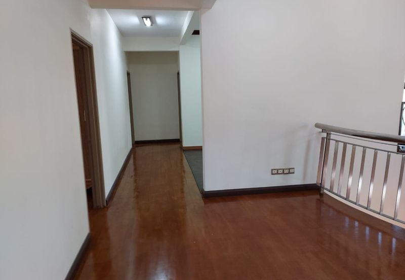 BANDAR ENSTEK (JENTAYU)