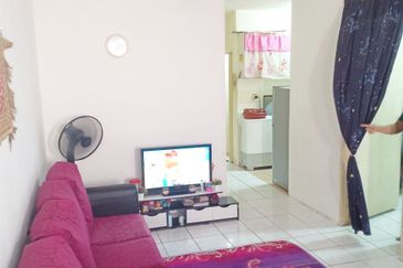 Apartment Teratai