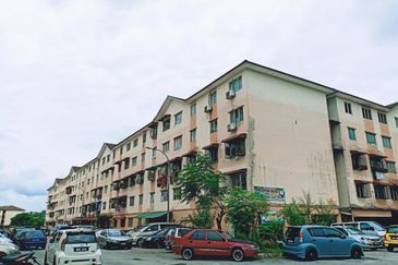 Apartment Teratai