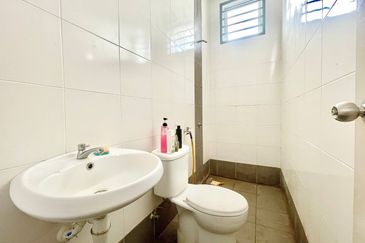 Taman Suci Bandar Ainsdale