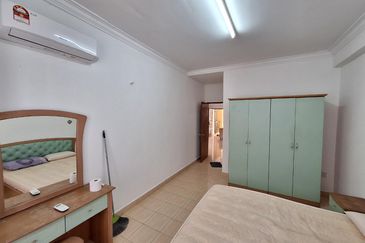 Tasik Mewah Condominium