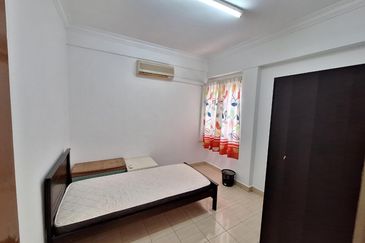 Tasik Mewah Condominium