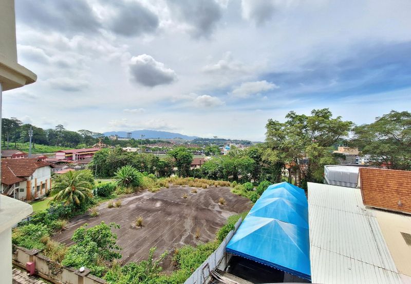 Tasik Mewah Condominium