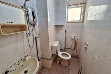 Tasik Mewah Condominium