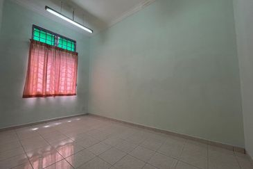 TAMAN DESA JATI (NILAI)