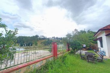 IDAMAN VILLA @ BANDAR SRI SENDAYAN