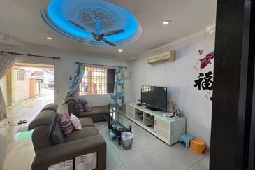 TAMAN MEDANG (MANTIN)