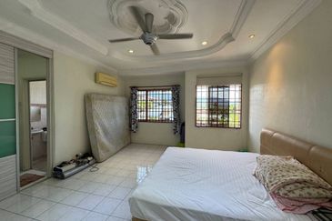 TAMAN MEDANG (MANTIN)