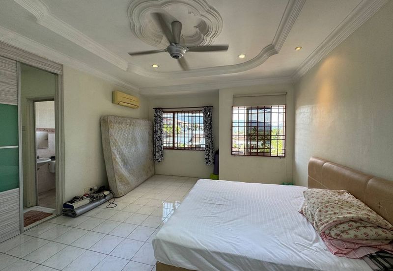 TAMAN MEDANG (MANTIN)