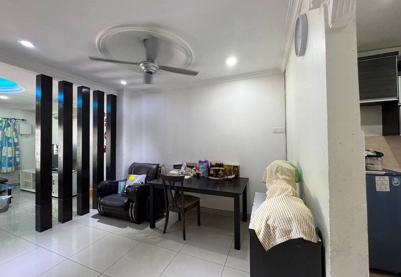 TAMAN MEDANG (MANTIN)