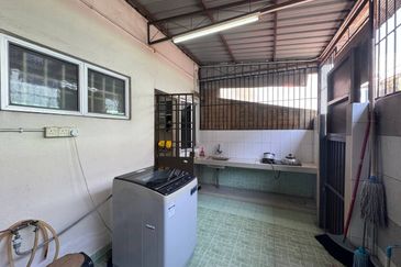 TAMAN MEDANG (MANTIN)