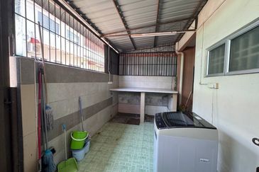 TAMAN MEDANG (MANTIN)