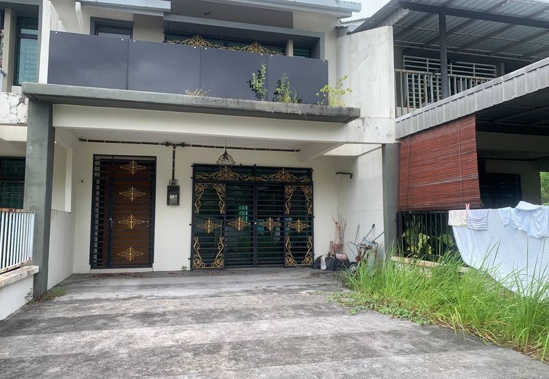 Taman Mawar, Bandar Baru Salak Tinggi