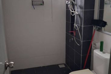 Taman Mawar, Bandar Baru Salak Tinggi