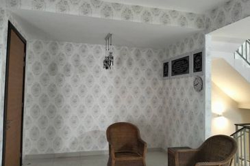 Taman Mawar, Bandar Baru Salak Tinggi