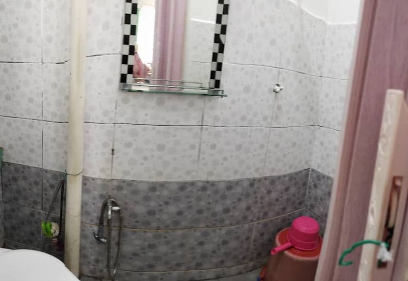 TAMAN IMPIAN PUTRA (TAMAN CRYSTAL)