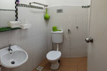 TAMAN IMPIAN PUTRA (TAMAN CRYSTAL)