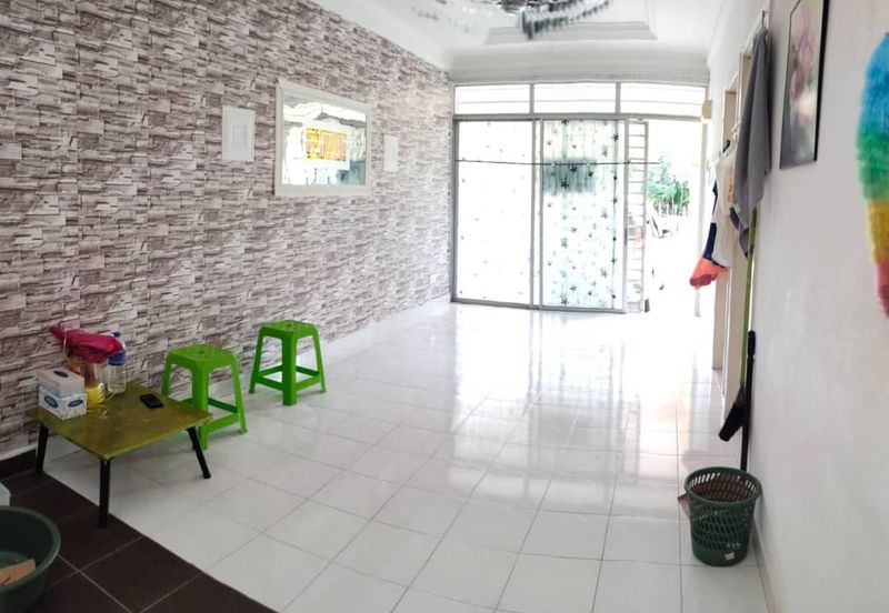 TAMAN IMPIAN PUTRA (TAMAN CRYSTAL)