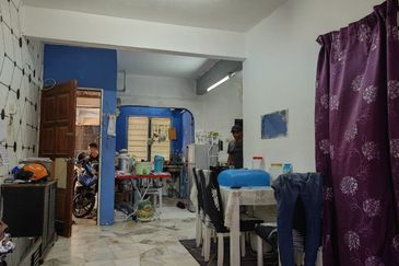 Taman Pinggiran Delima