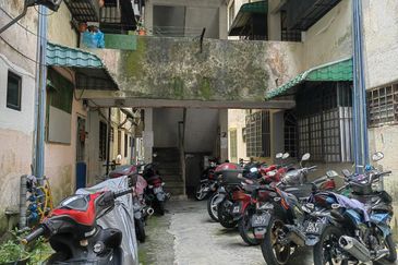 Taman Pinggiran Delima