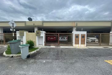 TAMAN BAYU INDERA, LUKUT