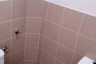 TAMAN BAYU INDERA, LUKUT