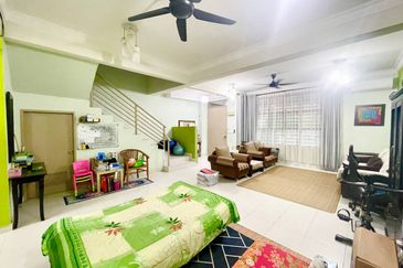 Taman Mawar, Bandar Baru Salak Tinggi