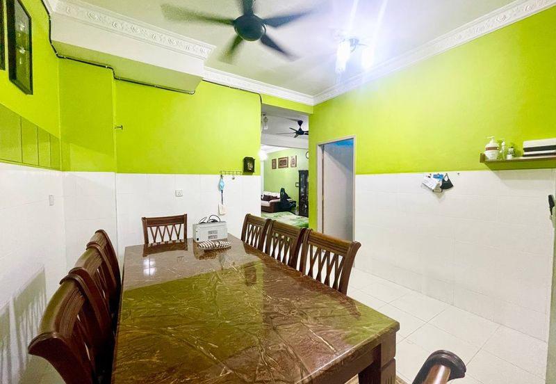 Taman Mawar, Bandar Baru Salak Tinggi