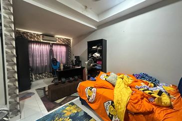 GREEN STREET HOMES (SEREMBAN 2)