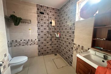 GREEN STREET HOMES (SEREMBAN 2)