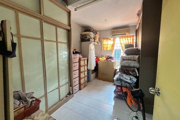 GREEN STREET HOMES (SEREMBAN 2)