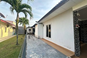 GREEN STREET HOMES (SEREMBAN 2)