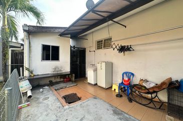 GREEN STREET HOMES (SEREMBAN 2)