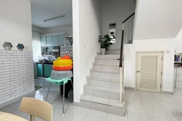 Taman Pelangi Semenyih 2