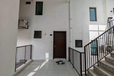 CEMPAKA SERI TOWN VILLAS @ KOTA SERIEMAS