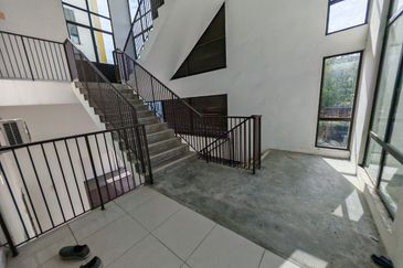 CEMPAKA SERI TOWN VILLAS @ KOTA SERIEMAS