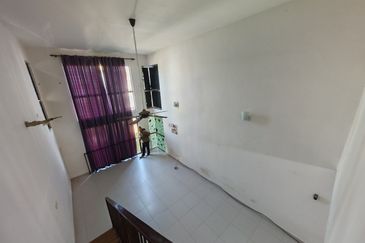 CEMPAKA SERI TOWN VILLAS @ KOTA SERIEMAS