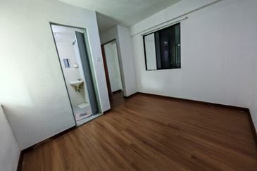 CEMPAKA SERI TOWN VILLAS @ KOTA SERIEMAS