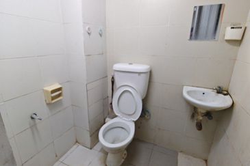 CEMPAKA SERI TOWN VILLAS @ KOTA SERIEMAS