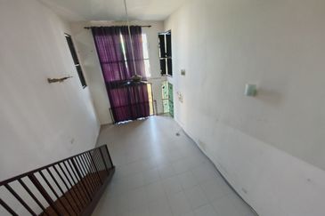 CEMPAKA SERI TOWN VILLAS @ KOTA SERIEMAS