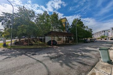 CEMPAKA SERI TOWN VILLAS @ KOTA SERIEMAS