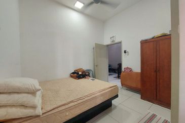 NILAI IMPIAN (LAMAN AZALEA)