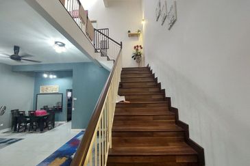 NILAI IMPIAN (LAMAN AZALEA)