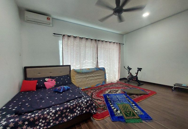 NILAI IMPIAN (LAMAN AZALEA)