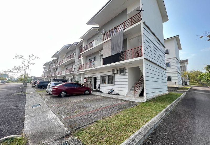 Taman Suci Bandar Ainsdale